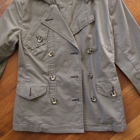 Cabi Jacket - Picture 2 of 3